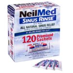 Opakowanie Sinus Rinse 120 Premixed Sachetes z widocznymi saszetkami obok